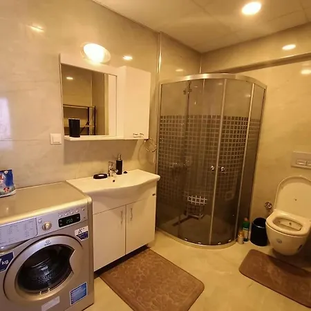 Flat For Rent At The City Center Of * קוסדסי