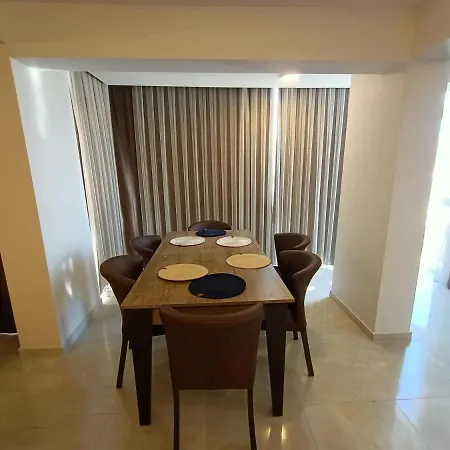 Flat For Rent At The City Center Of Kusadası